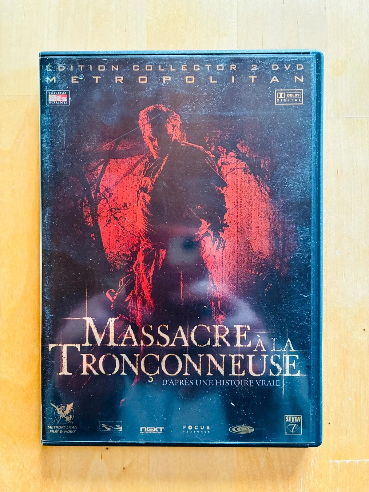 DVD Massacre à la tronçonneuse remake 2003 édition collector.